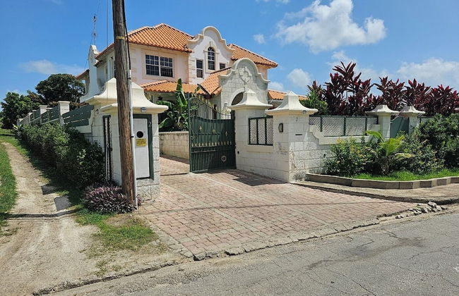 Jackson Breezy Vacation and Venue Rental Barbados - Foto 28