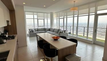2BR Panoramic City View!! - Photo 1