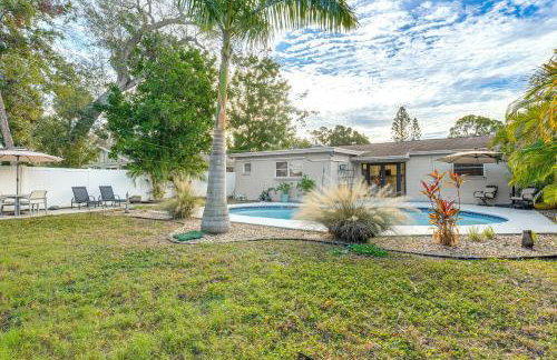 5 Mi to Downtown St Pete Private Oasis with Yard - Foto 23