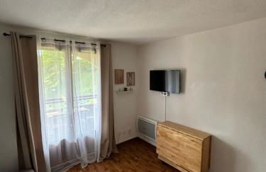 Studio confortable et chaleureux, vue magnifique - Photo 5