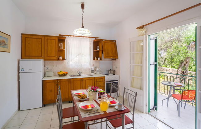 Marguerita House in Paxi - Photo 10