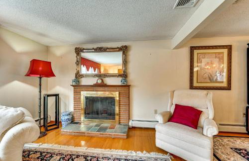 Spacious Yard with Gazebo Charming Windsor Retreat - Foto 6