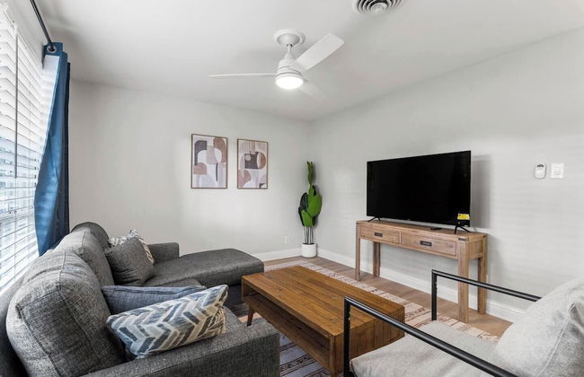 Spacious 4Bed Home in South Atx -Monthly - Foto 14