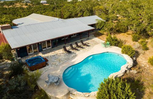 Legendary 3 Bedroom Estate with Pool & Hot Tub! - Foto 10