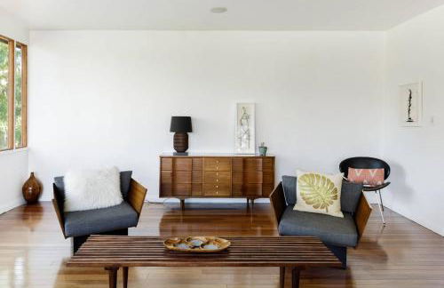 Silver Lake Mid-century Nestled in the Treetops - Foto 6