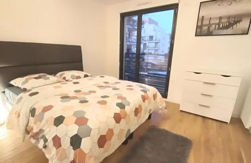 Elegancia Rueil, 20 min de Paris La Défense, quartier recherché, Lac - Foto 12