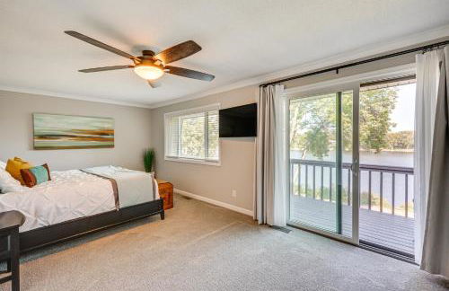 Riverfront Champlin Townhome with Deck and Water View! - Foto 21