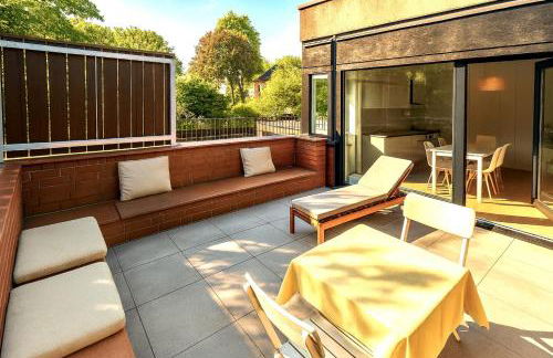 Ground Floor in Villa in Charlottenburg Garden View - Foto 20