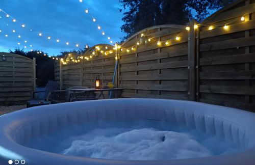 Sauna & Double Jacuzzi intérieur et sous les étoiles 1h30 Paris - Photo 5