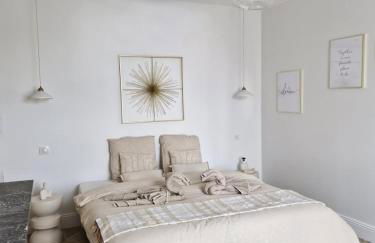 L'audacieuse-Jacuzzi et sauna , miroir suspendu - Foto 57