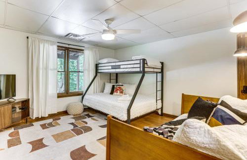 1 Mi to Resort Beach Alpine Lake A-Frame! - Foto 26