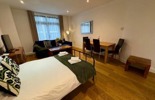 Spacious Vauxhall Apartments for big groups - Foto 47