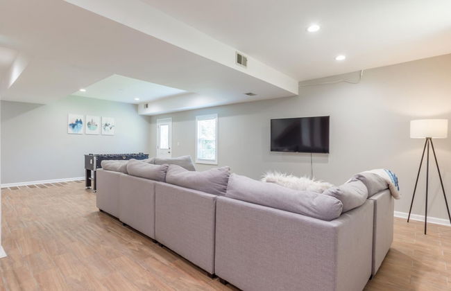 Beautiful Large Newly Renovated 5 Bedroom House - Foto 54