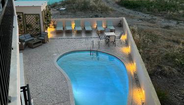 White&Blue Beachfront Luxury Suite - Foto 4