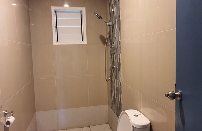 Master Bedroom with Shared Kitchen - Photo 24