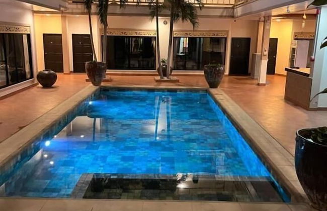 The Royal Seabreeze Pool Villa Pattaya - Foto 3