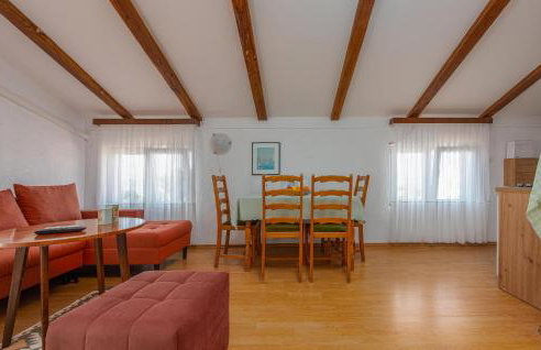 Lovely Apartment In Potocnica With Wifi - Foto 16