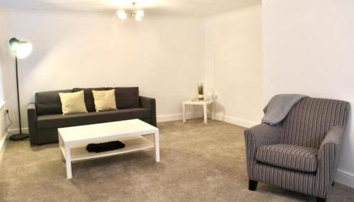 Brigantine House - Spacious 3-Bedroom Ensuites, Private Parking Included - Foto 1