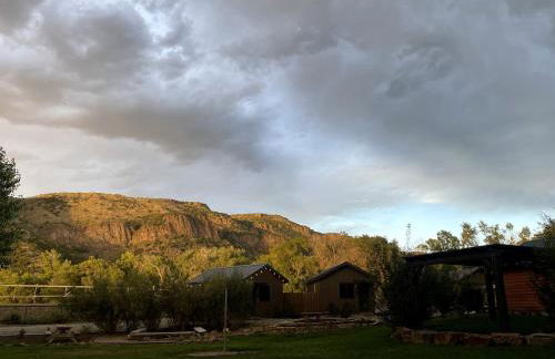 Rustic Yurt Getaway on Beautiful Snake River in Rigby, Idaho - Foto 20