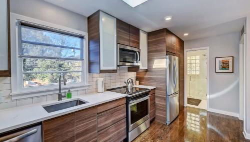 Myers Park Gem Great location - Photo 3