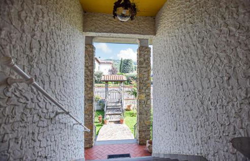 3 Bedroom Gorgeous Home In Pistoia - Foto 16