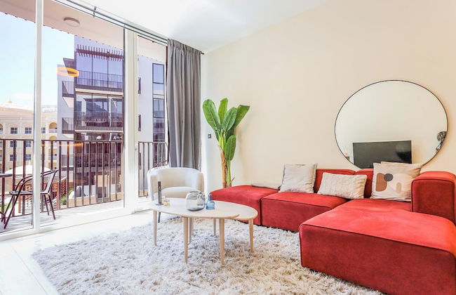 Elite LUX Holiday Homes - Captivating 1BR Apt Games Pool Gym in Arjan Dubai - Photo 8