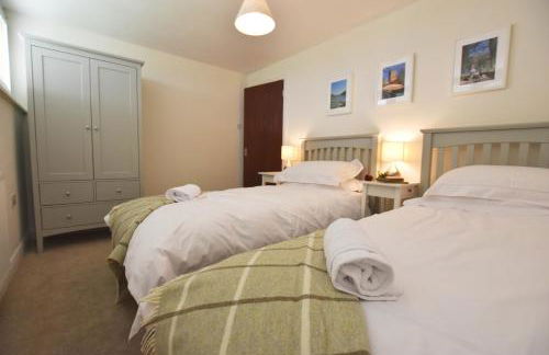 Greenfields - Photo 14