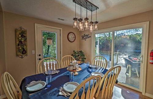 Riverside Hide-A-Way with Patio, BBQ, Fishing Pier - Foto 8