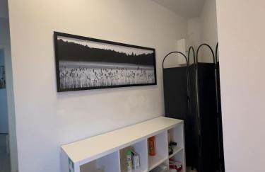 Modern 50sqm Apartment Sleeps 4 Free Parking - Foto 22