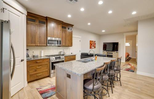 Toquerville Home with Mtn Views, Near State Parks! - Foto 8