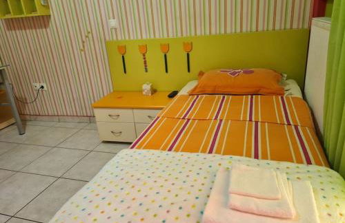 Άνετο, μεγάλο σπίτι κοντά στο μετρό - Foto 43