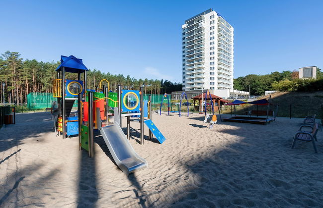 Aquamarina Onyx Apartments by Renters - Photo 43