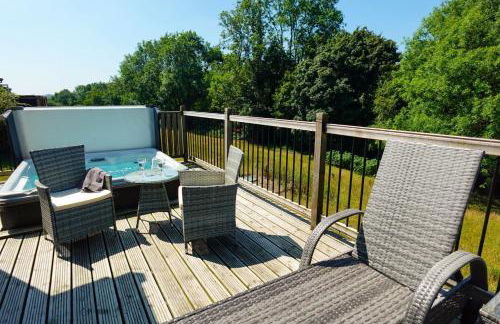 Shropshire Lodges - Romantic Luxury Hot Tub Breaks - Foto 67
