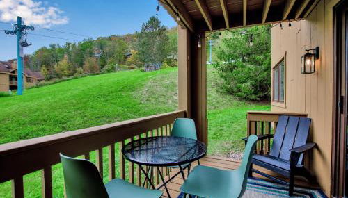 Renovated Ski In Out Condo King Bed Patio Grill - Foto 5