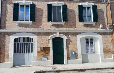 Fuori dalle Mura Jesi - Foto 1