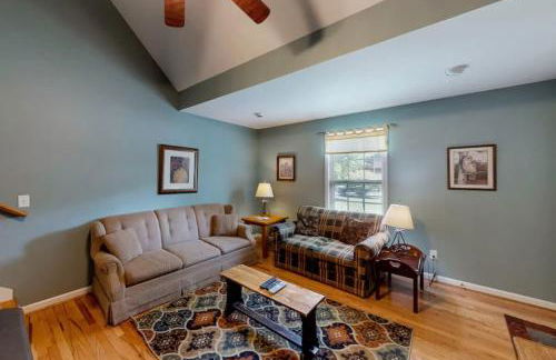 The Loose Moose with a private hot tub - Foto 17