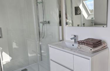 Maison de famille en Bretagne - 5 chambres, jardin, proche du littoral - Photo 17