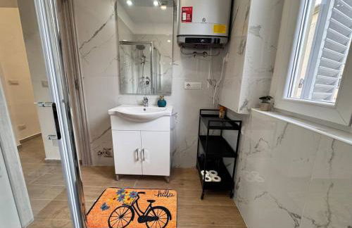 Cozy apartment near downtown - Foto 28