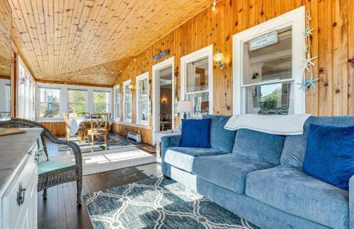 Hot Tub and Fireplace Coastal Getaway in Maine - Foto 1