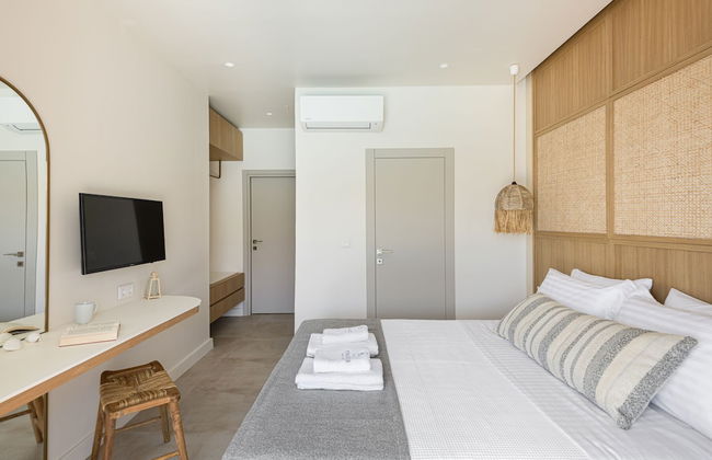 Etesians Suites & Villas - Photo 19