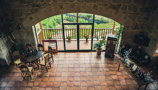 Entrada de la bodega Vía Romana