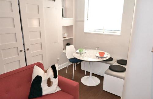 Heart of Mount Pleasant - with parking - Foto 5