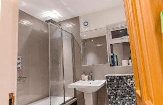 Lambeth 2BR Apartment Free Parking & WiFi - Foto 38