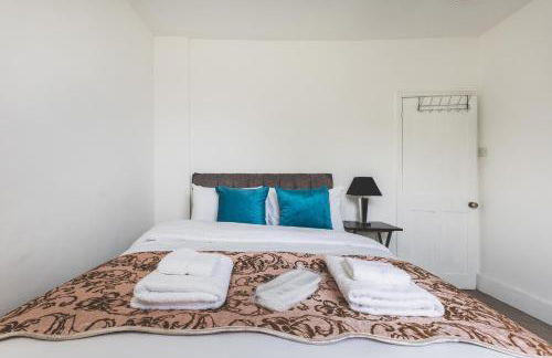 Spacious 2-bed apartment in Kensal Green - Photo 16