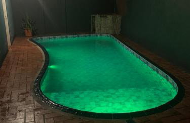 Casa grande com piscina - Foto 3