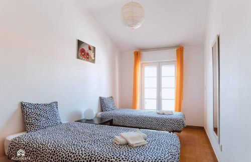 Apartamento Miramar - Piscina e BBQ - Foto 16