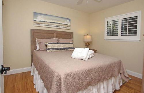 Cute 2 bedroom, 2 bath Condo at Folly Field Beach - Foto 15