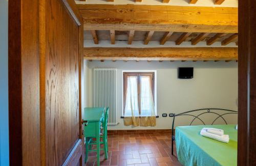 Apartment in a farmhouse with 2 swimming pools - Photo 19