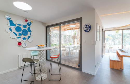 Elegant Villa Overlooking Gaou Bay - Foto 25