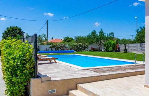 Serene Escape Near Zadar With Private Pool & Charming Outdoor Oasis - Foto 99
